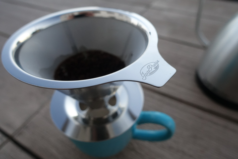 Manual coffee brewers are eco-friendly